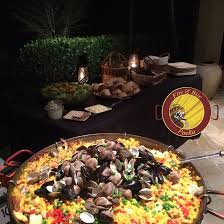 Allow paella time to turn your next event into a memorable one your guests will keep talking about! Fire And Rice Naples The Original Naples Paella Catering A Dinner Party At Bonita Bay Picture Of Fire And Rice Naples The Original Naples Paella Tripadvisor