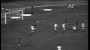 Seemed like they assumed courtois to pressure the remember when everybody said chelsea bought him as a marketing tool and not for his actual abilities? Goal Peter Osgood Uefa Cup Winners Cup 1970 1971 Final Real Madrid Chelsea Youtube
