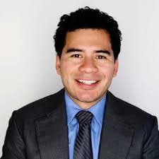 Kim Barrios's Instagram, Twitter & Facebook