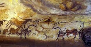 This Scene Was Painted In Natural Pigments On The Wall Of A Cave In Lascaux France The Pai Cave Paintings Lascaux Cave Paintings Prehistoric Cave Paintings