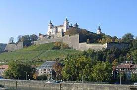 (score from 561 reviews) real guests • real stays • real opinions. Quermania Bayern Wurzburg Festung Und Schloss Marienberg Sehenswurdigkeiten Und Ausflugsziele In Unterfranken