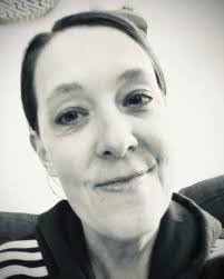 Alison Emery's Instagram, Twitter & Facebook