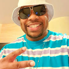 Brad Hotz's Instagram, Twitter & Facebook