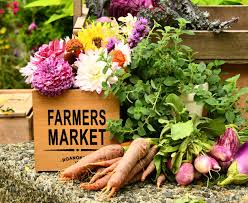 Farmers harvest all farm grown flowers with pride. Your 2021 Guide To Nashville Farmers Markets Styleblueprint