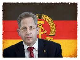 From 1 august 2012 to 8 november 2018, he served as the president of the federal office for the protection of the constitution. Hans Georg Maassen Ex Verfassungsschutzprasident Sorgt Auf Twitter Fur Emporung Watson