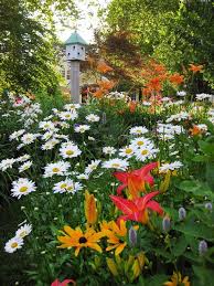 Gorgeous Landscapes Page 02 Outdoors Home Garden Television Cottage Garden Gorgeous Gardens Plants