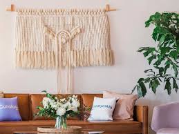 The diy decorator, total trendsetter, penny pincher, plant person, vintage visionary, focused functionalist and salvaging soul. Wall Hanging Macrame Wall Hanging To Add Warmth To Your Home Most Searched Products Times Of India