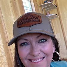 Misty Duff's Instagram, Twitter & Facebook