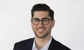 Russell Preston's Instagram, Twitter & Facebook