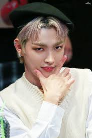 Minihong On Twitter In 2020 Celebrity Piercings Kim Hongjoong Kpop Idol