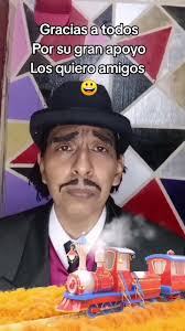 @la muerte @rosameelano11@¥꧁༒☬Adriel camacho☬༒꧂¥ Saludo especial a toda esa  linda gente que me apoya dia a día para salir adelante a pesar de haber  tanto hater en las redes Los quiero mucho amigos 😀