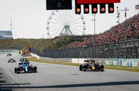 Le néerlandais qui a terminé devant . Dyce Ktffpewkm