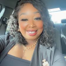 Veronica Yarbrough's Instagram, Twitter & Facebook