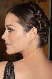 Coiffures Tresse Photos De Stars Coiffure Coiffure Mariee Chignon Coiffure Tresse