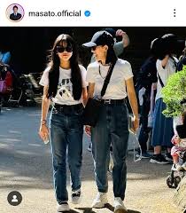 魔裟斗＆矢沢心の小６長女が「スタイル良すぎ」と騒然！母娘ショットが「姉妹みたい」「友達同士かと」 - スポーツ報知