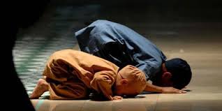 Doa sholat tarawih dan witir myanto mahardika doa sholat tarawih oleh : Bacaan Doa Setelah Sholat Tarawih Dan Witir Lengkap Dengan Artinya Merdeka Com