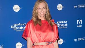 The film tells the inspiring true story of dream alliance, an unlikely race horse bred by small town welsh bartender, jan vokes (academy award® nominee toni collette). Toni Collette Stosst Zu Dream Horse Dazu