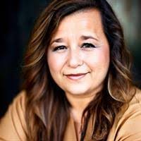 Kendra Morrow's Instagram, Twitter & Facebook