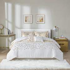 Includes 1 duvet cover and 2 flanged pillow shams (twin/twin xl sets include 1 pillow sham). Intelligent Design Lillie 4 Piece Twin Twin Xl Duvet Cover Set In Ivory Gold Bed Bath Beyond