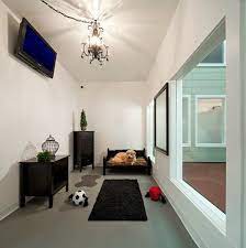 Check Out Our Top Suggestions For Some Really Cool And Over The Top Pet Amenities Dog Rooms Pet Hotel Dog Boarding Ideas