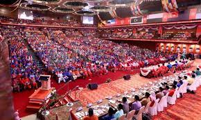 Perhimpunan agung umno dipendekkan kepada dua hari. Suasana Berbeza Di Perhimpunan Agung Umno
