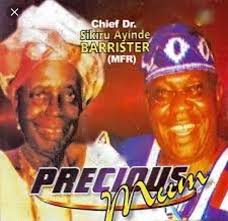 Helping Anudi Gunasekara from Sri Lanka in Miss World App Competition