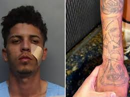 Detienen a presunto miembro del Tren de Aragua en Florida. Lo identifican  por sus tatuajes
