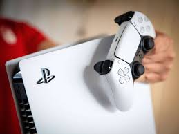 Ich bin mir nicht sicher ob ich jetzt eine ps4 kaufen soll oder ob ich bis zur ps5 warten soll. Playstation 5 Kaufen Nachschub Vor Pfingsten Handler Bestatigt Heisse Ps5 Geruchte Verbraucher