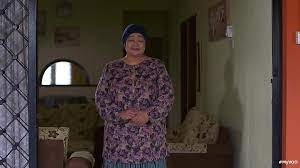 Drama ini sudah disiarkan di slot samarinda tv3 bermula 3 september yang lalu, setiap isnin. Bahagia Bukan Bidaan Episod 1