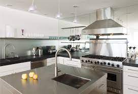 If you have a small or dark kitchen, use a mirror backsplash to look bigger and brighter. Kitchen With Mirror Backsplash Nbizococho