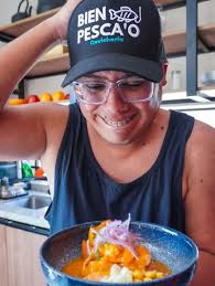 Seguimos grabando, desde hace 7 años… con la misma pasión, algo cansado a  veces pero feliz, conociendo amigos, gente que quiere sobre salir, personas  amables y de buen corazón, seguimos grabando, con