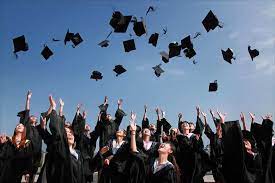 466 graduation hats in air premium high res photos. Wear Graduation Tassels Cap And Gown The Right Way How To Guide