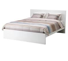 Unkompliziertes bett in minimalistischem look gesucht? Malm Bett 160x200cm Nur Bettgestell Kein Lattenrost 209x176x38 Cmneuwertiger Zustanddie Beiden Ikea Malm Weiss 160x200 Cm Inkl S Ikea Bett Ikea Malm Bett