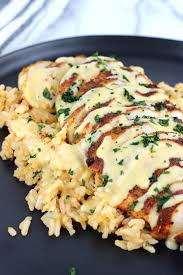 Mexican Chicken With Cheese Sauce Recipe Chicken Dinner Recipes Mexican Food Recipes Recipes