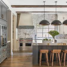 Of course, at its core, a backsplash is meant to be functional—a protective backboard to catch spills and prevent stains behind your stove or sink. 75 Beautiful Farmhouse Kitchen With Brick Backsplash Pictures Ideas December 2020 Houzz