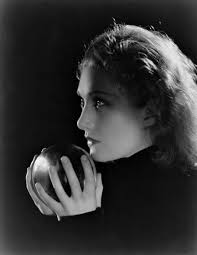 My stomach churns when hearing/reading opinions that still align with  this.. Smash the patriarchy ✊