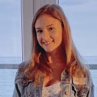 Emma Coll's Instagram, Twitter & Facebook