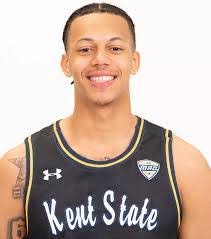 Donovan Kent's Instagram, Twitter & Facebook