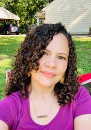 L'ange Trois Chic Hairspray is so versatile! Light for a soft hold, medium  for styling, and heavy for a firm hold! Grab yours here 👉🏻👉🏻  http://t.ibwow.com/SH36G • I used the medium hold