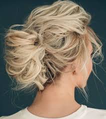 Get the latest hairstyles with bangs, and new bangs hairstyling tips and ideas for 2017! 15 Chic Christmas Hairstyles For Medium Length Hair Styleoholic