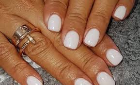Caring for it is not a matter to be taken. 30 Beautiful Short Natural Nails Designs Best Nail Art Designs 2020
