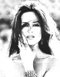 Maria Snyder's Instagram, Twitter & Facebook