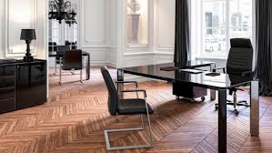 Dalla città all'ufficio alle relazioni interpersonali. Arredo Ufficio Direzionale Completo Tra Eleganza E Funzionalita Las Milano