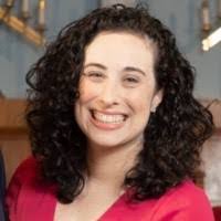 Kristine Fitzpatrick's Instagram, Twitter & Facebook