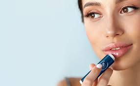 Amazon.com : Christina Moss Naturals Lip Balm, Natural and Organic  Ingredients : Beauty & Personal Care