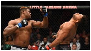 Francis ngannou with joe rogan. Dvd9cv6n4rloum