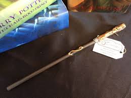 Rowan Wood Phoenix Feather Core By Wizardlywitchinghour On Etsy Phoenix Feather Feather Rowan