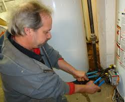 The steps to becoming a licensed plumber in ontario are pretty straightforward. Difference Between A Master Plumber Other Plumbers