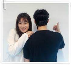 결혼 소식을 알린 후 많은 풍문에 휩싸인 강소라, 그녀의 결혼 후 활동 계획은? ê°•ì†Œë¼ 30ëŒ€ í›„ë°˜ í•œì˜ì‚¬ ë‚¨íŽ¸ê³¼ ì‚¬ì§„ í—ˆë‹ˆí—ˆë‹ˆ