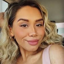 Brooklyn Gillespie's Instagram, Twitter & Facebook